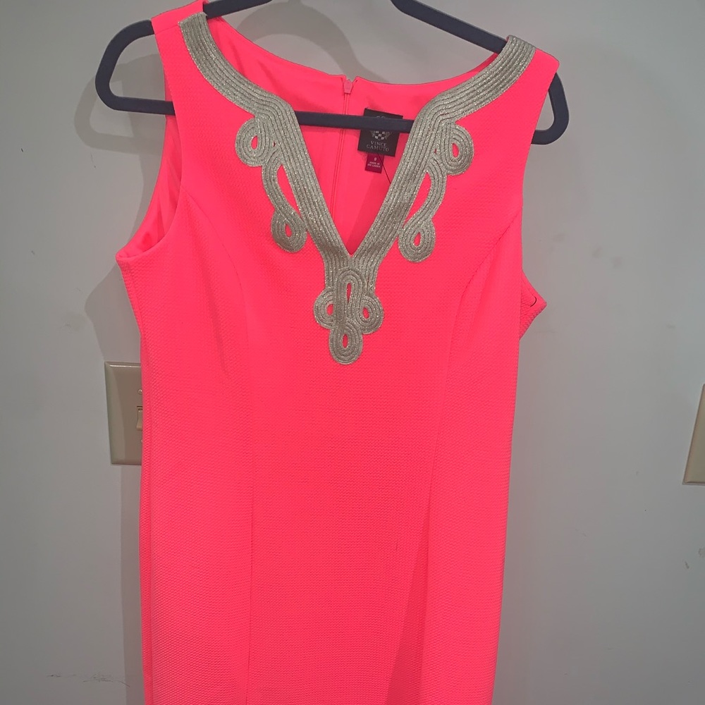 ⚡️3/$20⚡️Hot Pink Vince Camuto Dress